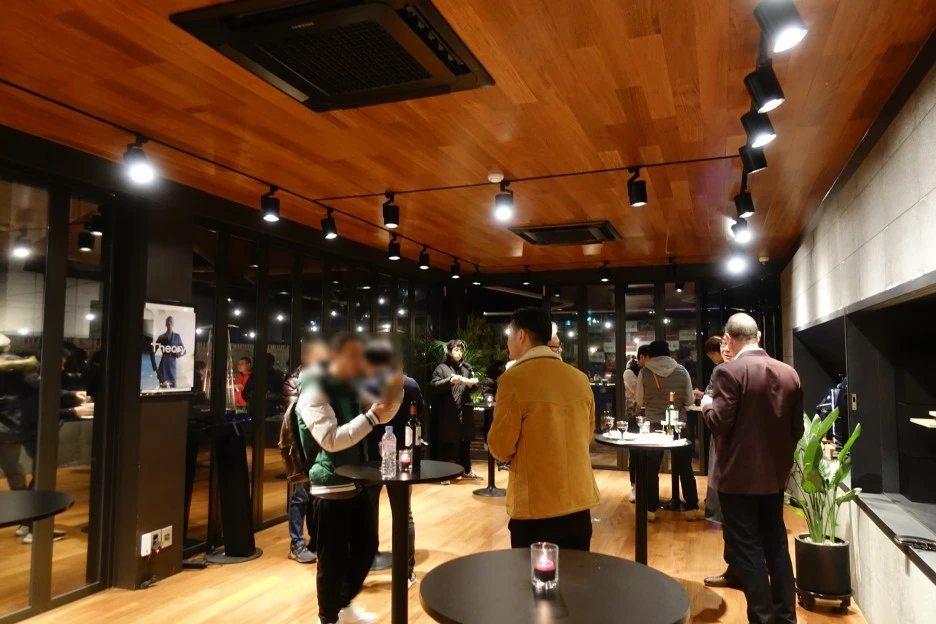 SE-423a953b-dc4e-48b6-be4c-94049ec8f269.jpg?type=w1