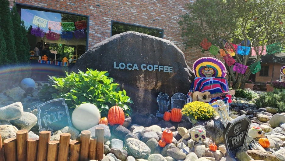 %ED%95%A0%EB%A1%9C%EC%9C%88%ED%8C%8C%ED%8B%B0_(12).jpg?type=w1