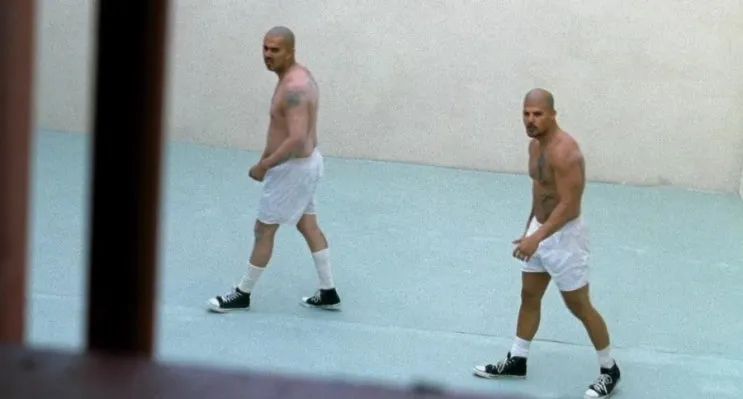 Felon.2008.720p.BluRay.x264-SiNNERS.mkv_20120721_200812.375.jpg?type=w2