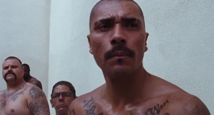 Felon.2008.720p.BluRay.x264-SiNNERS.mkv_20120721_203055.859.jpg?type=w2