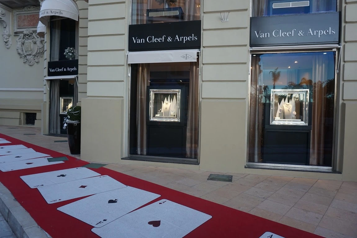 kmP0CefLg6tTyoj22a5ZJdp8scE