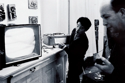 %EC%9D%8C%EC%95%85_%EC%A0%84%EC%8B%9C%ED%9A%8C,_%EC%A0%84%EC%9E%90_%ED%85%94%EB%A0%88%EB%B9%84%EC%A0%84_1963.jpg?type=w1