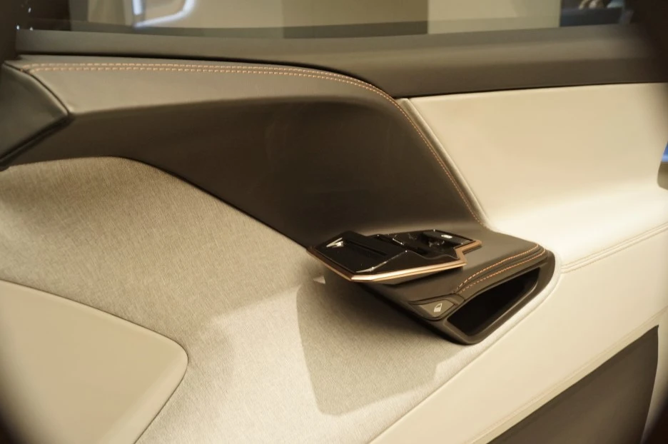 _DSC8984.JPG?type=w1