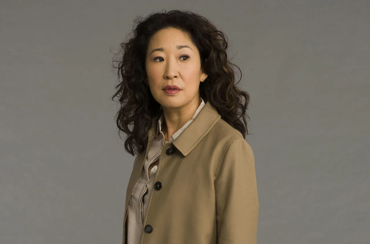1536919777-killing-eve-sandra-oh-s1-promo.jpeg