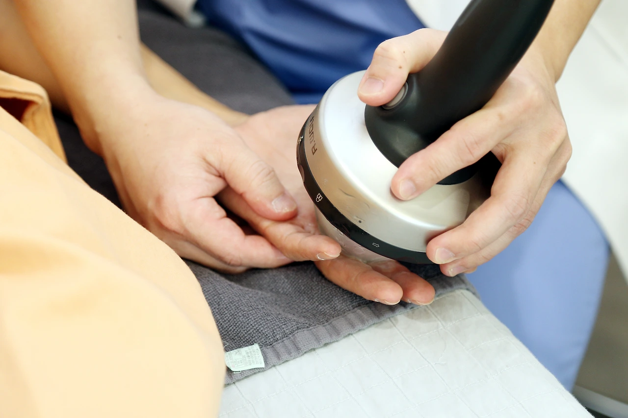 체외충격파 손가락 (2).JPG