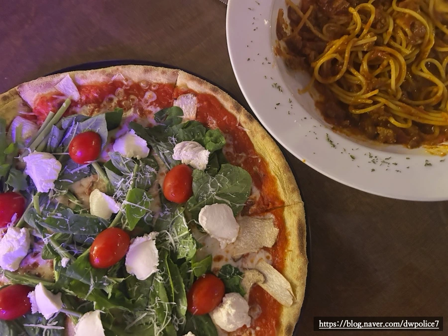 SE-2E0B40AA-2D49-44B4-9568-DAA9231C8CFE.jpg?type=w966