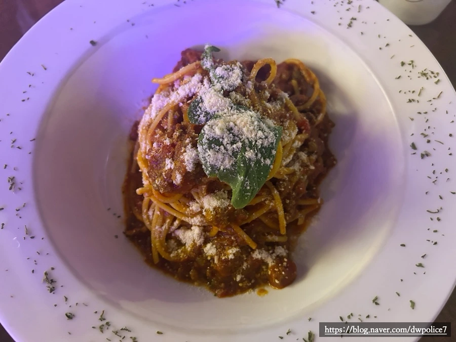 SE-6FD3AEE2-15FA-468D-A86B-44CBD41E00DC.jpg?type=w966