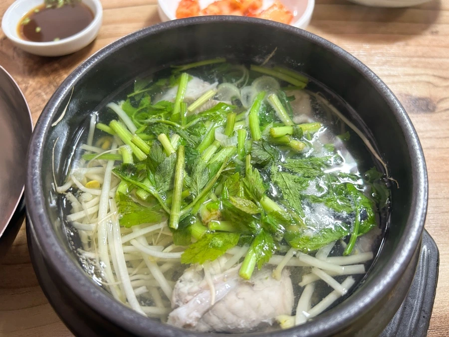 IMG_5946.JPG?type=w966