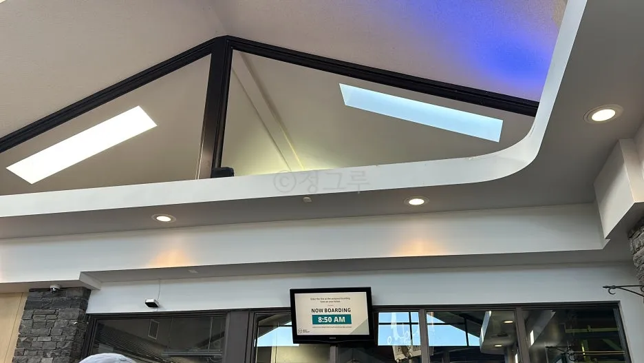 SE-7bb4da59-fd1b-4429-baae-a948ff388b92.jpg?type=w1