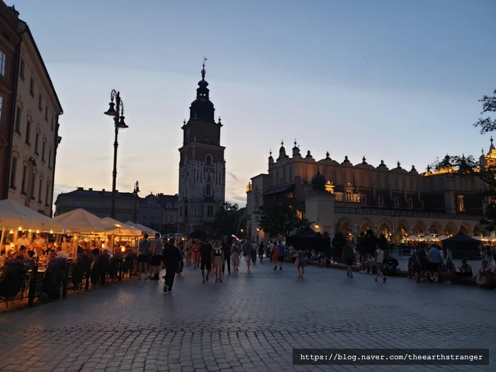 SE-05067ce9-c552-41ba-9d57-00e95f8b3f40.jpg?type=w773