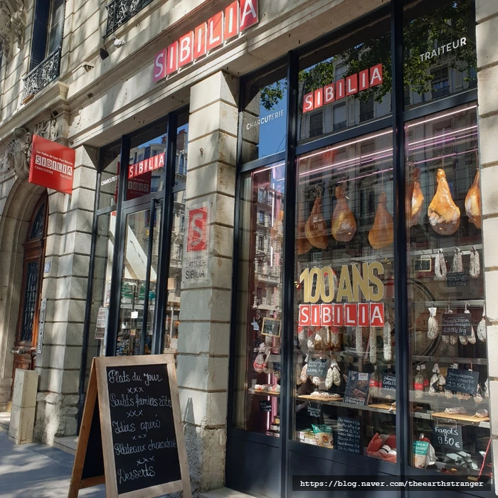 SE-730bc8bd-3179-11ee-9e6b-fbbdac013430.jpg?type=w773