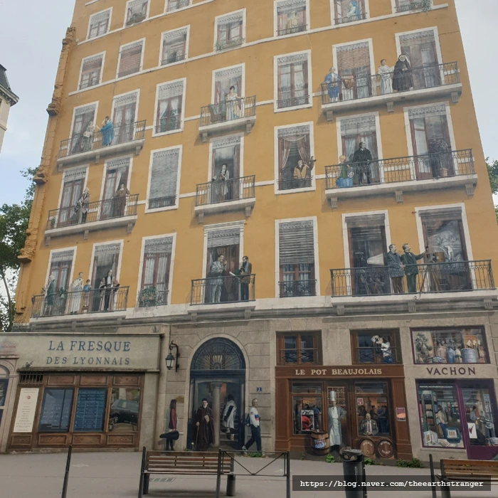 SE-d75b10b0-3178-11ee-9e6b-fdb7f5eadc52.jpg?type=w773