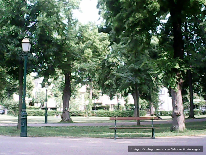 SE-5de03ed6-99ce-4b0d-a72d-ea78c6d7c35c.jpg?type=w773