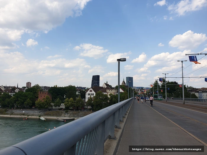 SE-741f1fea-9103-46c3-afb6-fce614f511bf.jpg?type=w773