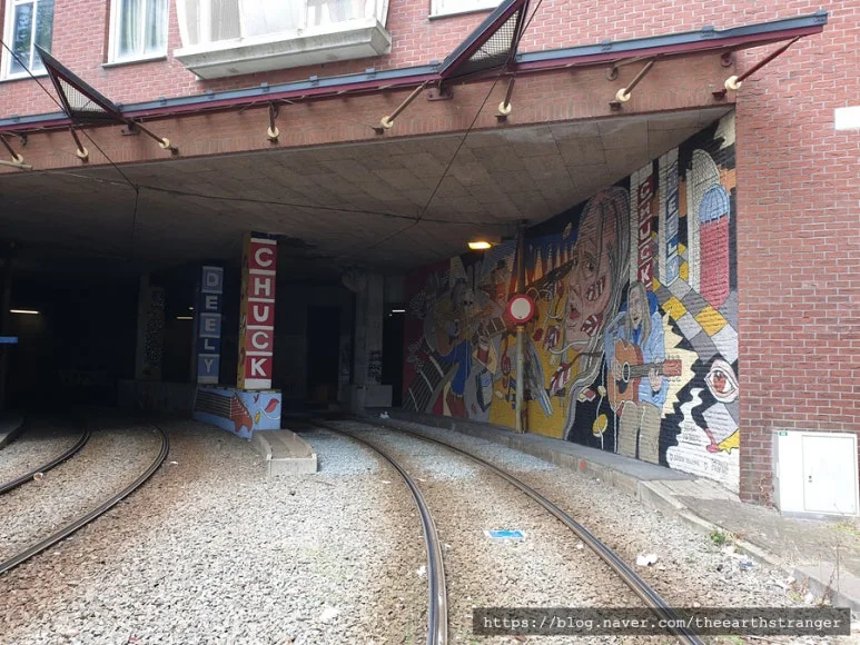 SE-248d7eb0-1f6e-49e1-b298-4845452f3c56.jpg?type=w773