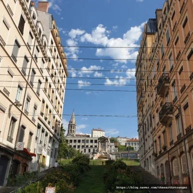 SE-4b2378cf-2f02-11ee-9d65-5fd9bfed796a.jpg?type=w386