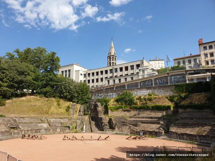 SE-4b23c6f0-2f02-11ee-9d65-4fbbb921dd75.jpg?type=w773