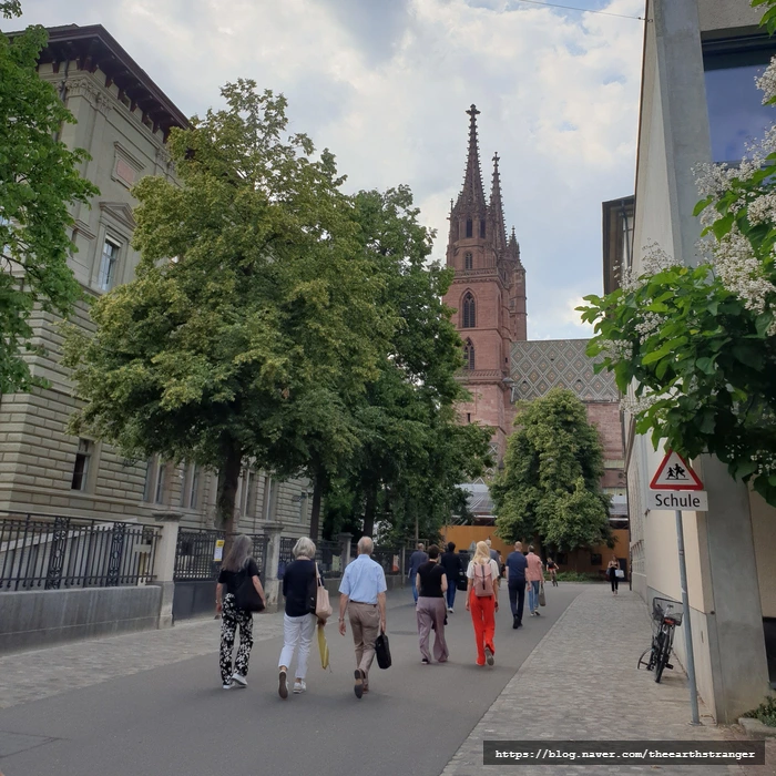 SE-c3c115fb-532f-4b3b-98c8-2d6d20e7e8c5.jpg?type=w773