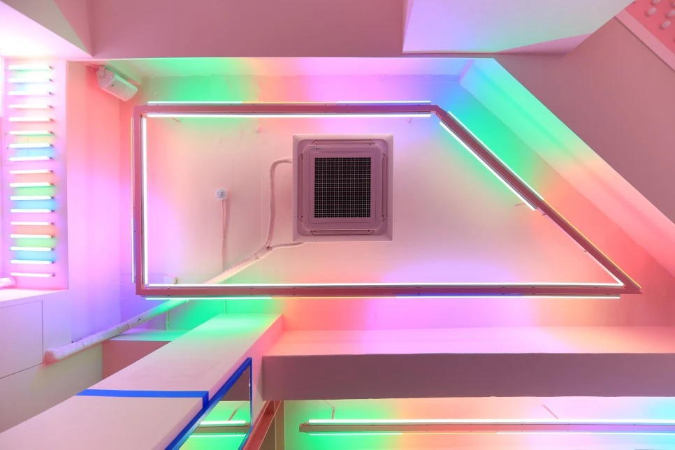 IMG_8933.jpg?type=w966