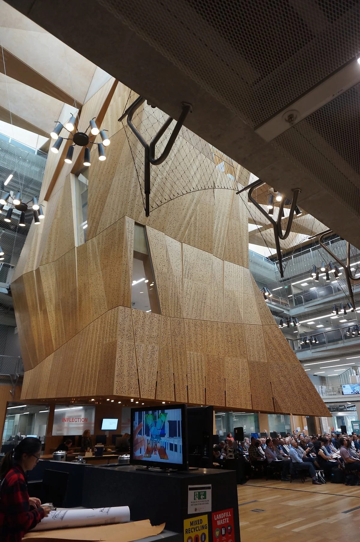 %EB%AA%A8%EB%82%98%EC%89%AC_%EB%8C%80%ED%95%99%EA%B3%BC_%EB%B9%84%EC%8A%B7%ED%95%98%EA%B2%8C_%EB%94%94%EC%9E%90%EC%9D%B8%EB%90%9C_%EB%A9%9C%EB%B2%84%EB%A5%B8_%EB%94%94%EC%9E%90%EC%9D%B8%EB%8C%80%ED%95%99%EC%9D%98_%EC%8B%A4%EB%82%B4_%EC%98%A4%EB%B8%8C.JPG?type=w1200