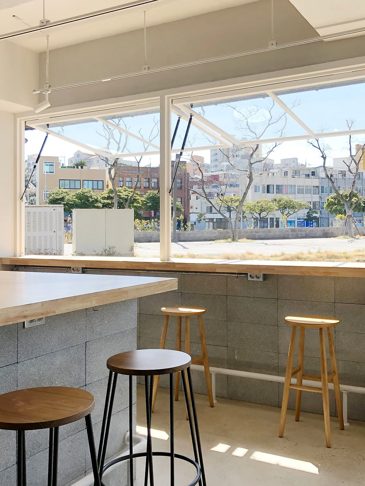 Bed_Radio_Studio_Eccentric_07.JPG?type=w1200