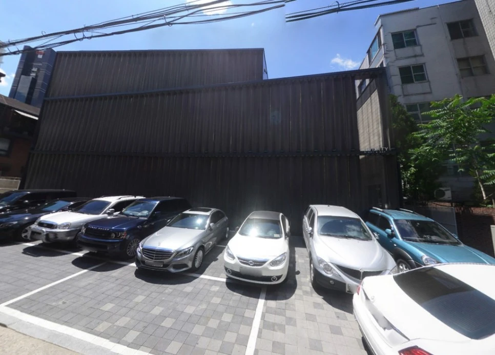 %EB%A6%AC%EB%B2%84%ED%8B%B0-%EC%99%B8%EA%B4%80%28%EB%84%A4%EC%9D%B4%EB%B2%84-%EB%A7%B5%EC%8A%A42%29.jpg?type=w966