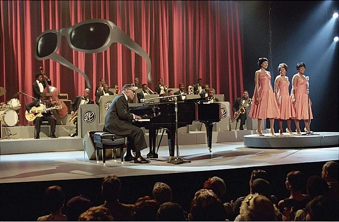 mug_obj_201503061601015464.jpg?type=w1080