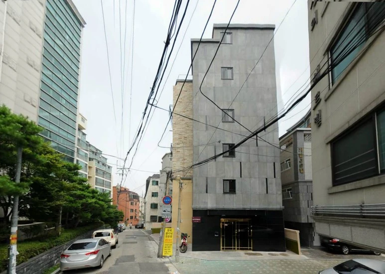 032-3_%EB%8C%80%EC%A7%80%EB%A9%B4%EC%A0%81_136.5%E3%8E%A1%2841.3%ED%8F%89%29%EC%9D%98_5%EC%B8%B5_%EB%8B%A4%EA%B0%80%EA%B5%AC%EC%A3%BC%ED%83%9D_%EC%8B%A0%EC%B6%95_%ED%9B%84.jpg?type=w773