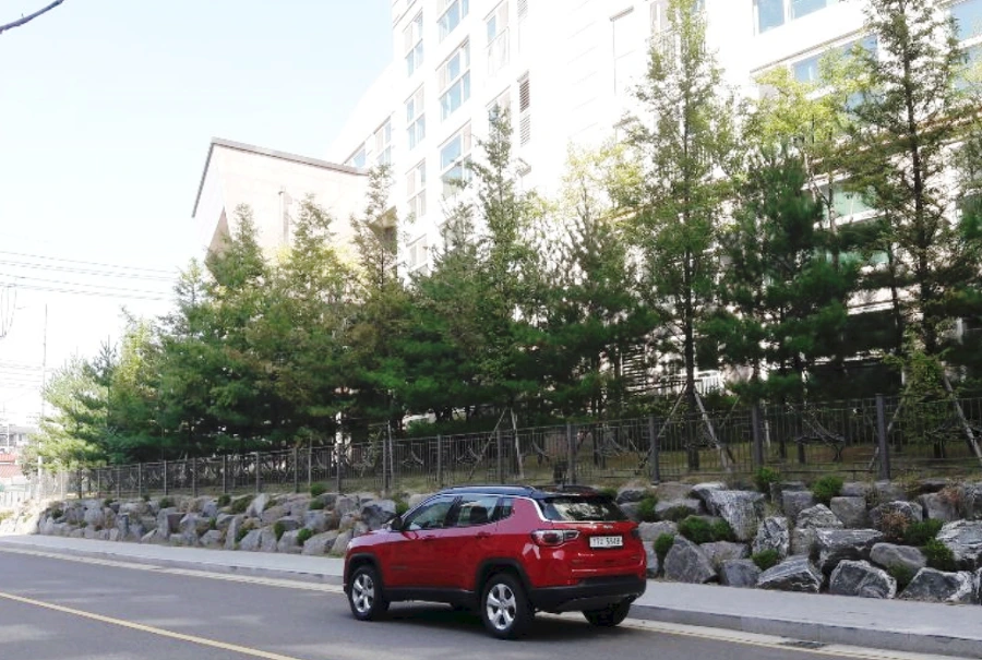 998D85445BC56AD41F802E