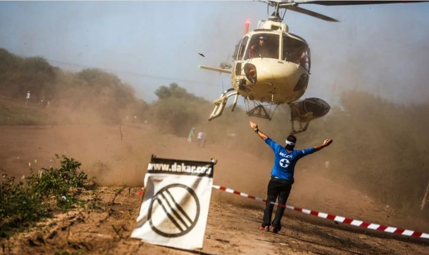 994B2E335A216E47343737