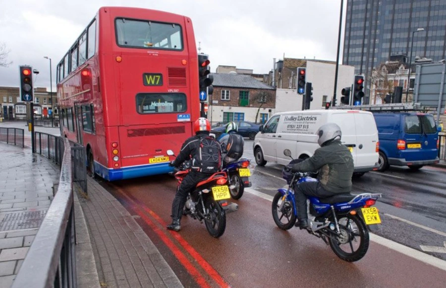 998A8C485A498A4B02F332