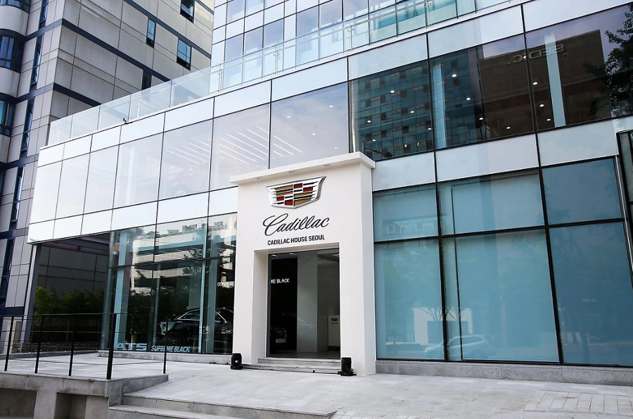 992A7E3A5B7C91E21D805F