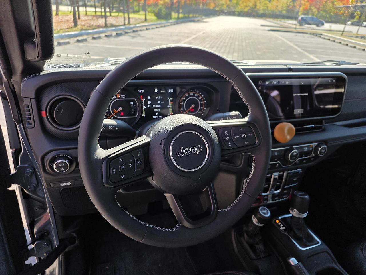 img.jpg?credential=yqXZFxpELC7KVnFOS48ylbz2pIh7yKj8&expires=1764514799&allow_ip=&allow_referer=&signature=fkObPiE7S174chz9OkP6B8mjnHs%3D