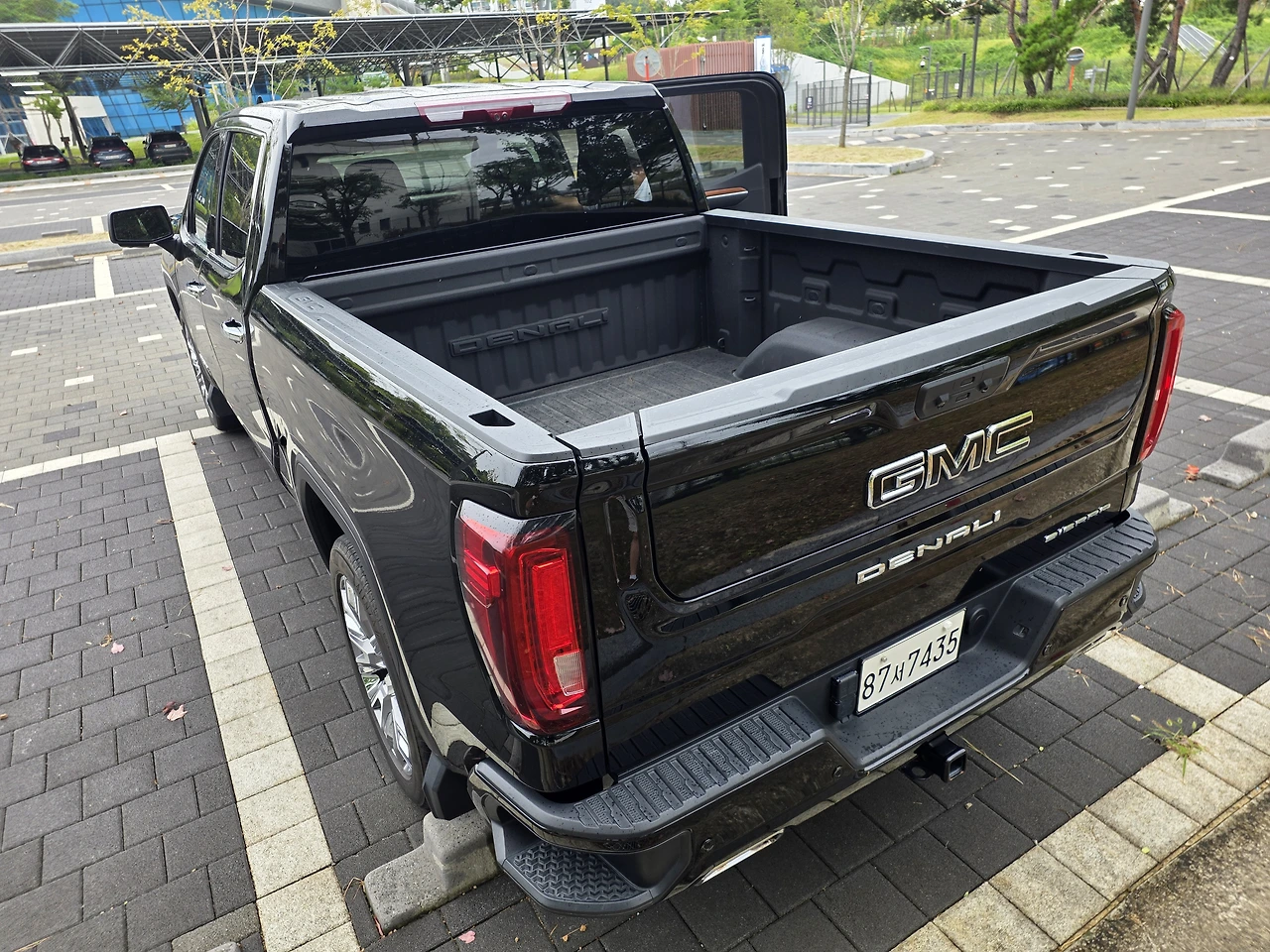 img.jpg?credential=yqXZFxpELC7KVnFOS48ylbz2pIh7yKj8&expires=1764514799&allow_ip=&allow_referer=&signature=j5EOp%2Br%2BUvlglLkXJlMkL4nyrBk%3D