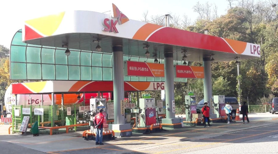 998FE2425BE1BA9C1C9FA4