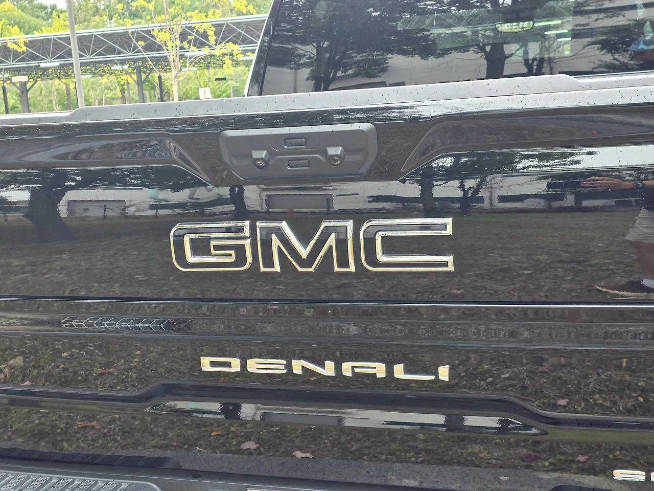 img.jpg?credential=yqXZFxpELC7KVnFOS48ylbz2pIh7yKj8&expires=1764514799&allow_ip=&allow_referer=&signature=jwrujrYN08kPrmcSm09VtVuhKjk%3D