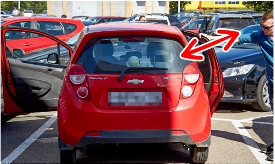 992B15385AF06AFD1F02F7