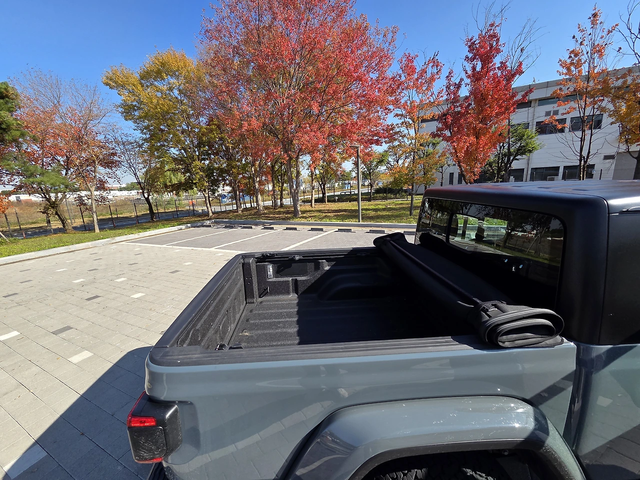 img.jpg?credential=yqXZFxpELC7KVnFOS48ylbz2pIh7yKj8&expires=1764514799&allow_ip=&allow_referer=&signature=ifZZ8kjeUgJziGrfKE3YJGAQI1Q%3D