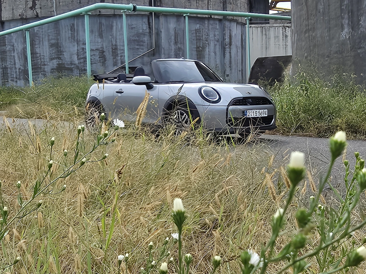 img.jpg?credential=yqXZFxpELC7KVnFOS48ylbz2pIh7yKj8&expires=1764514799&allow_ip=&allow_referer=&signature=UPAyyrAQUczcE6q8Qjq641m8bc0%3D