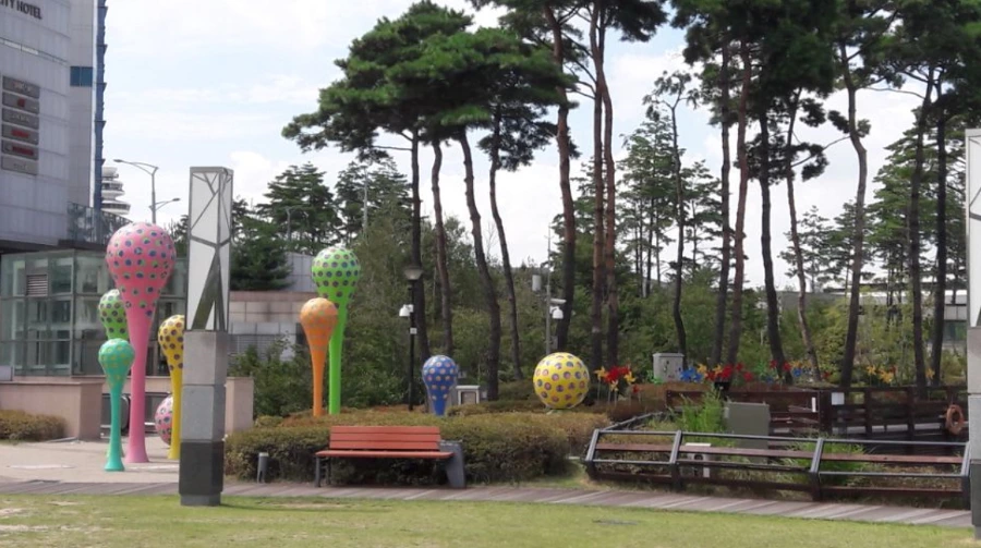 99EC643B5B8B473903500F