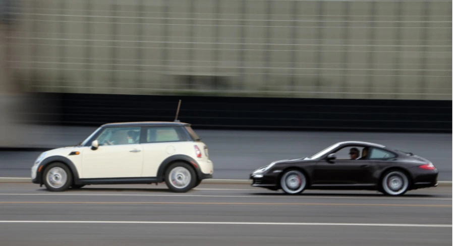 990E633359B580AD0EAB25