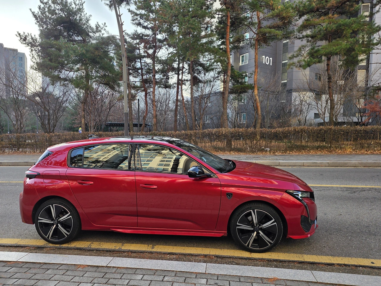 img.jpg?credential=yqXZFxpELC7KVnFOS48ylbz2pIh7yKj8&expires=1767193199&allow_ip=&allow_referer=&signature=OoyVOlq2P8xAIoqkUt5k1OS1J%2Fk%3D