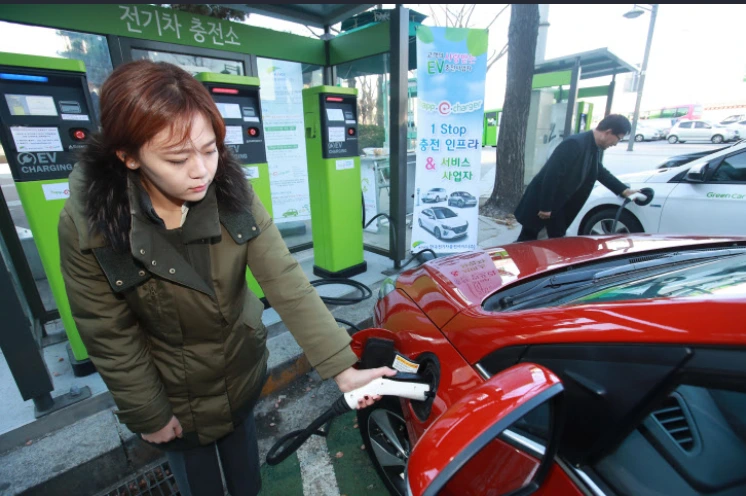 99CB51355B0E1A821A1693