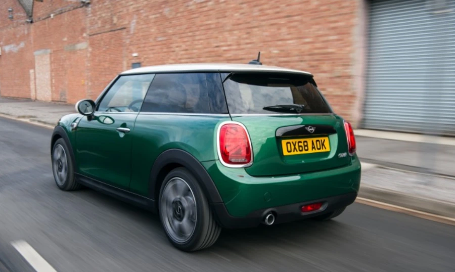 9990D04C5C97B75E2358BB