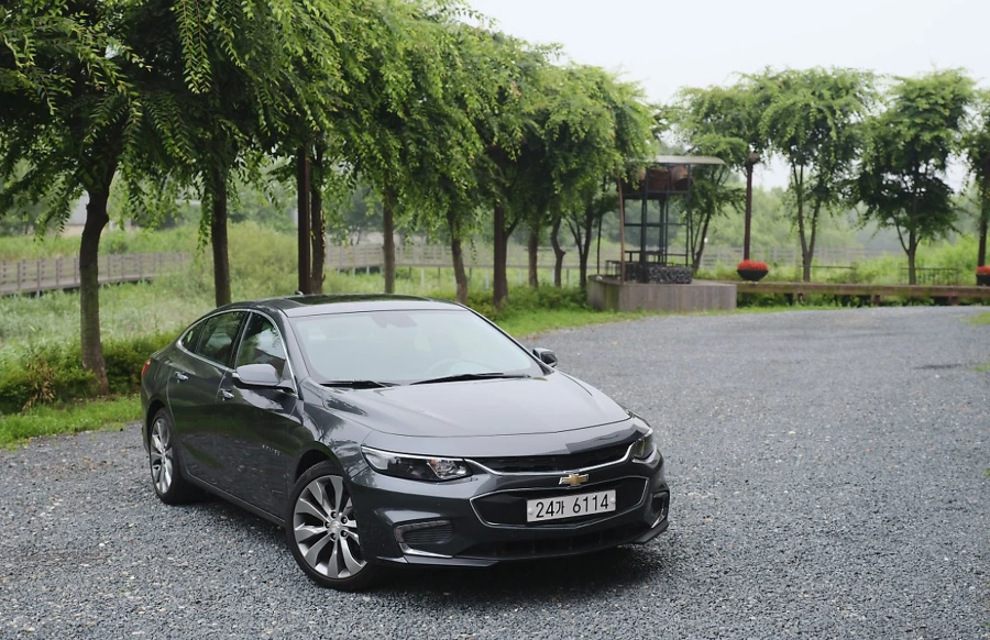 990CDF3B5B42C0D707DC1C