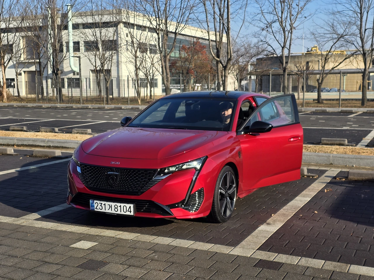 img.jpg?credential=yqXZFxpELC7KVnFOS48ylbz2pIh7yKj8&expires=1767193199&allow_ip=&allow_referer=&signature=QStoZm2ixJ3%2FCnweCa0mHc2agd0%3D