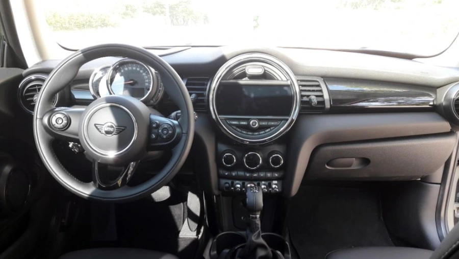 990A814D5B953F1F064996