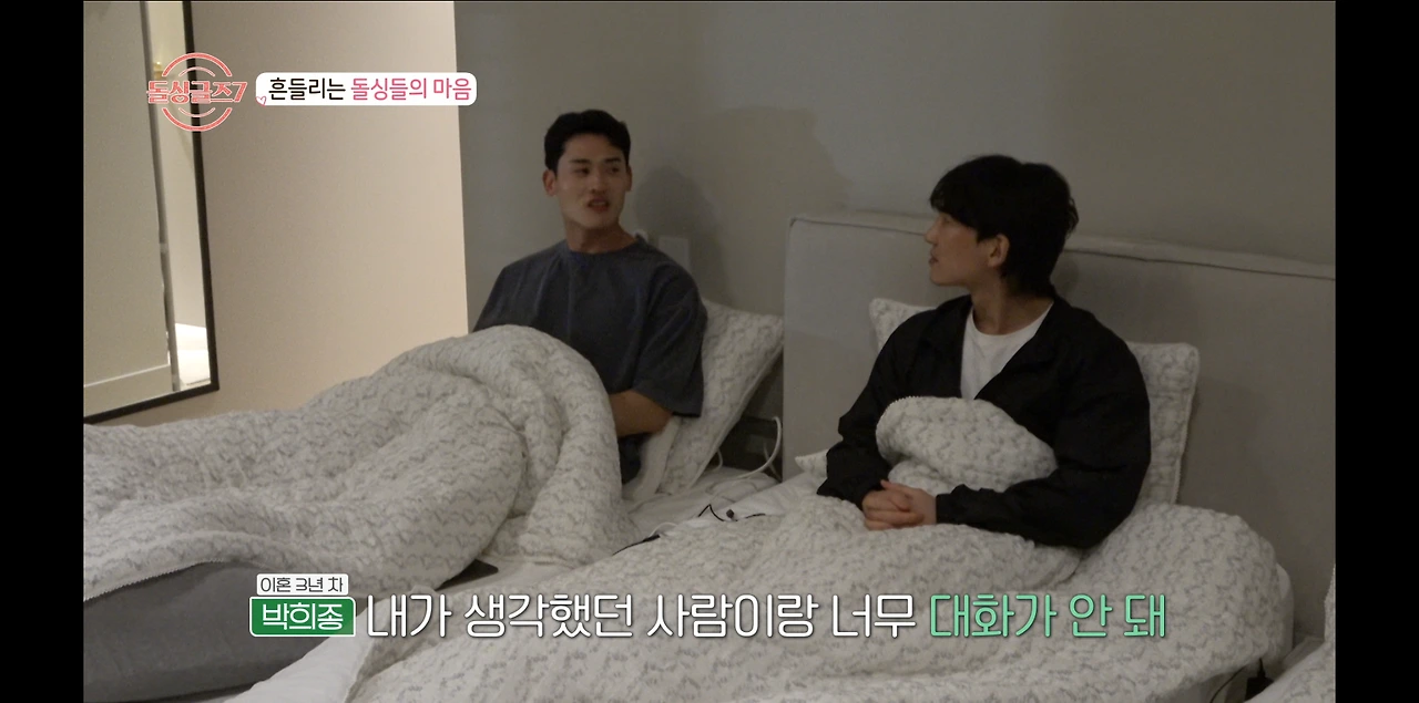 img.png?credential=yqXZFxpELC7KVnFOS48ylbz2pIh7yKj8&expires=1759244399&allow_ip=&allow_referer=&signature=eSbjtzrHsE7of4xUO7eWroIIxCE%3D