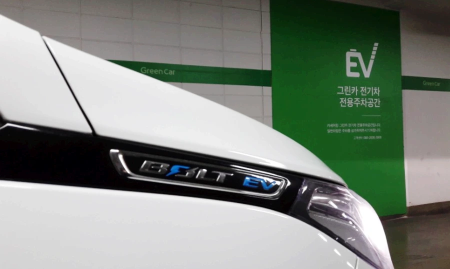 9922AA435BB30CA326EB54