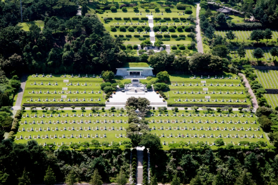 998C023B5B16B4C3309ED9